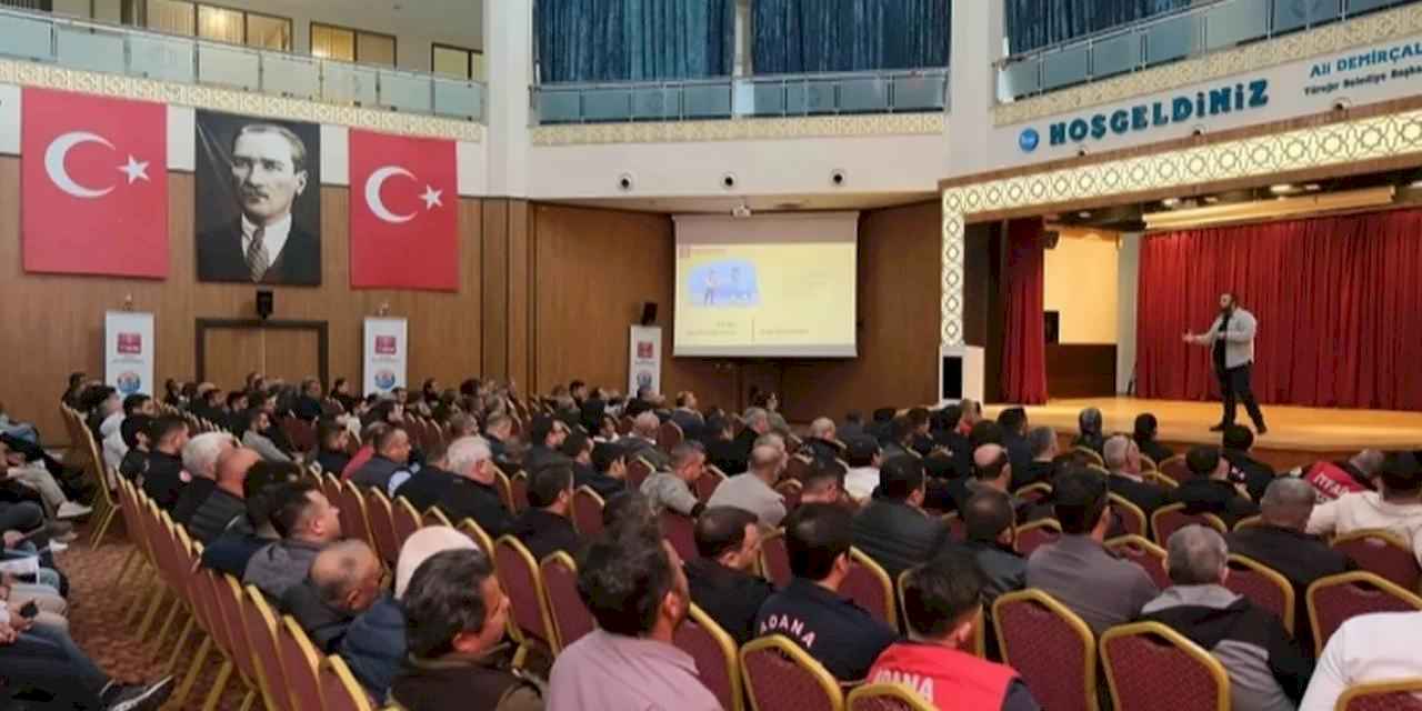 Adana Büyükşehir personeline güvenli sürüş teknikleri eğitimi