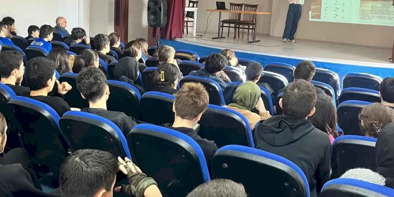 Sakarya'dan bin 400 lise öğrencisine 'sıfır atık' eğitimi