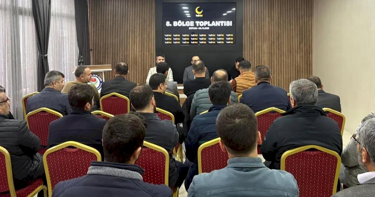 Yedi Hilal'in 8. Bölge Toplantısı Batman'da yapıldı