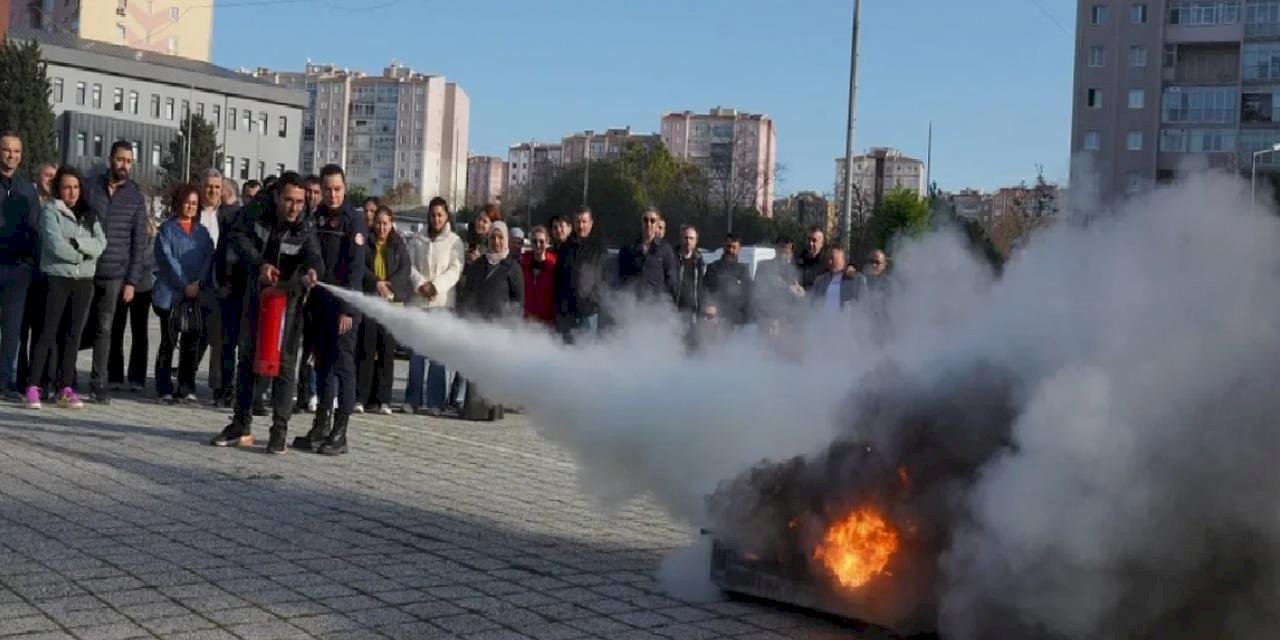 İstanbul Beylikdüzü Belediyesi çalışanlarına 'yangın güvenlik' eğitimi