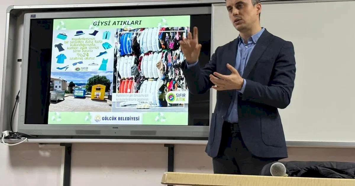 Gölcük'te gençlere sıfır atık bilinci aşılanıyor