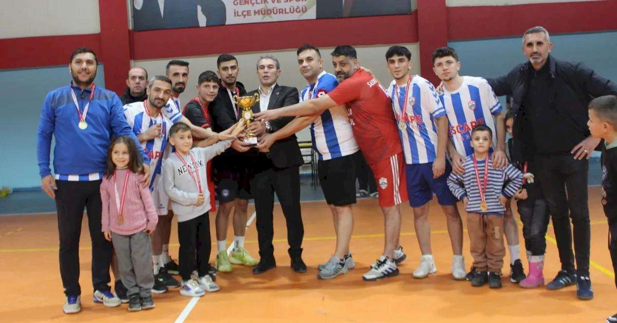 Batman Sason'da voleybol turnuvası tamamlandı