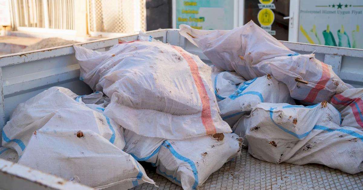Muğla Milas soğuk kış günlerinde vatandaşın yanında