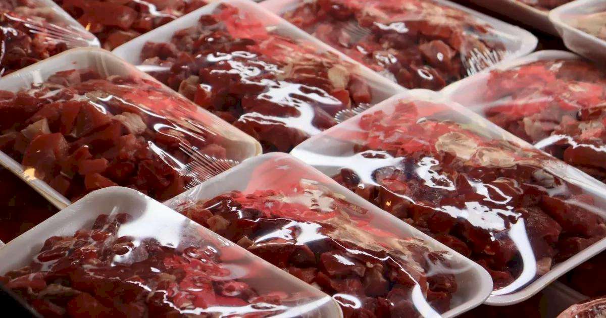 İzmit'te 'halk et' yüzleri güldürürken, 'askıda et' desteği sürüyor