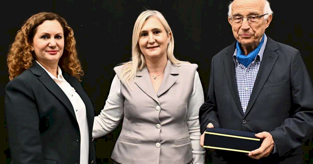 Antalya Muratpaşa'da yaygınlaşan hastalıktan korunma yollarına dikkat çekildi