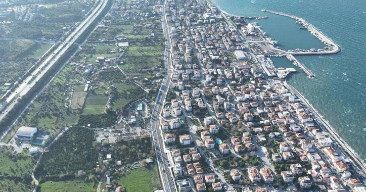 İzmir Güzelbahçe'de trafik rahatlıyor