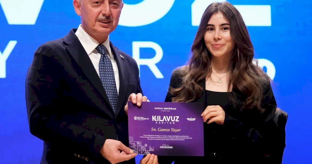 Kocaeli'de Kılavuz Kariyer Programı 500 gençle başladı