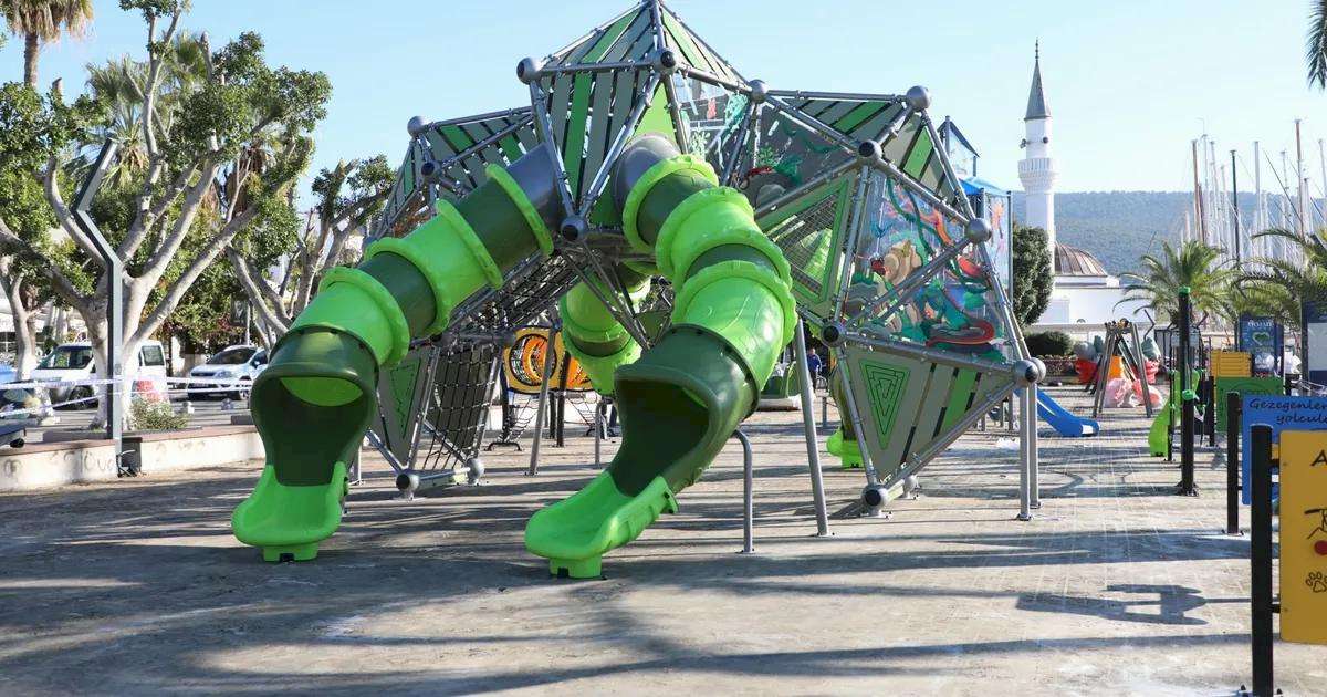 Muğla'da çocuklara modern ve güvenli oyun alanı