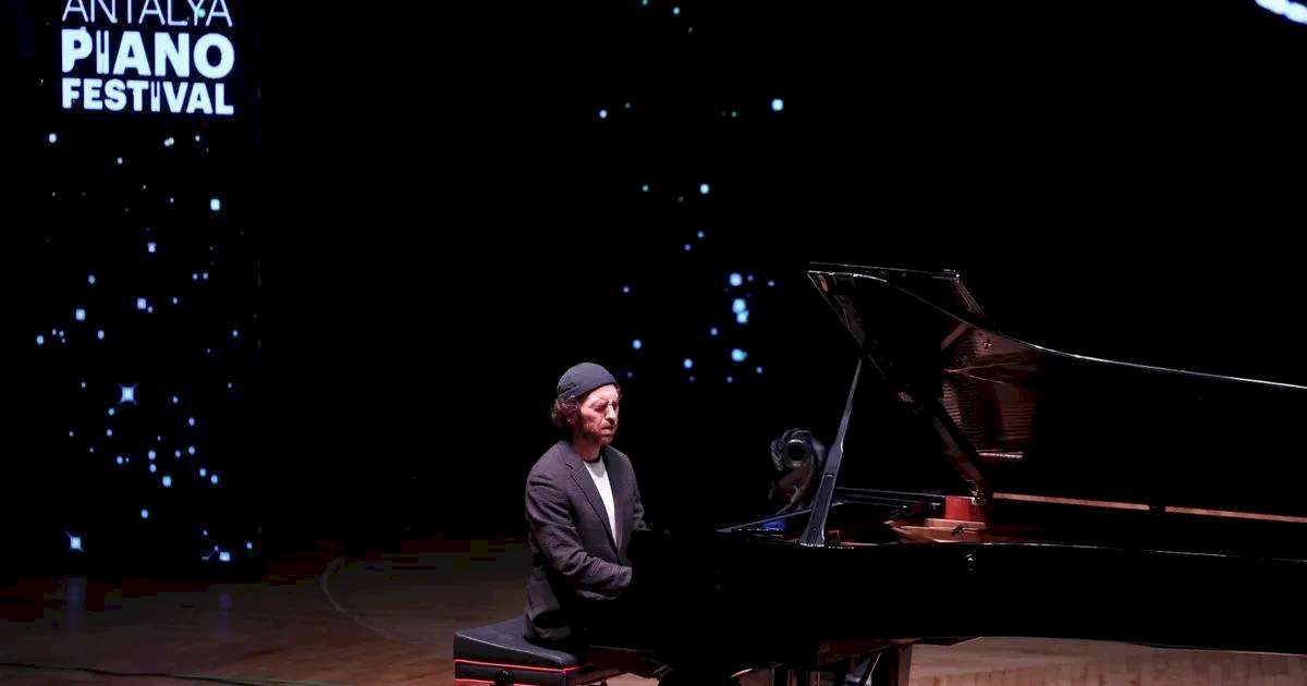 Antalya Piyano Festivali’nde klasik müziğe yolculuk
