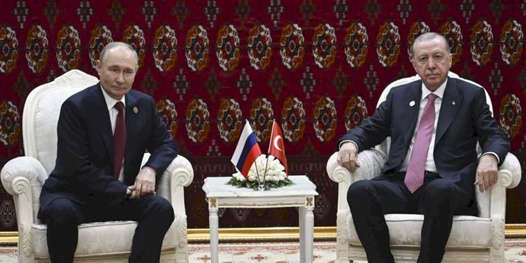 Erdoğan ile Putin arasında kritik görüşme yapıldı