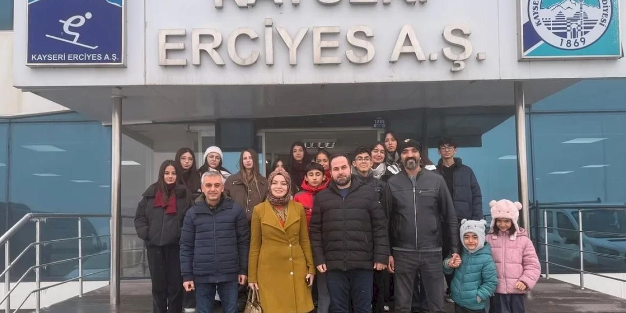 Erciyes'in zirvesinde öğrencilere uluslararası etkinlik