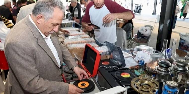 Kayseri Talas'ta antikacılar yeni yerinde buluşuyor