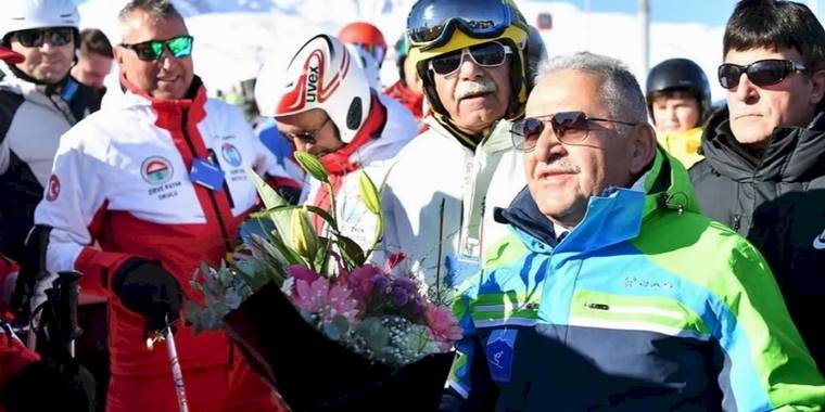 Erciyes Kayak Merkezi'ne Bilkent'ten övgü