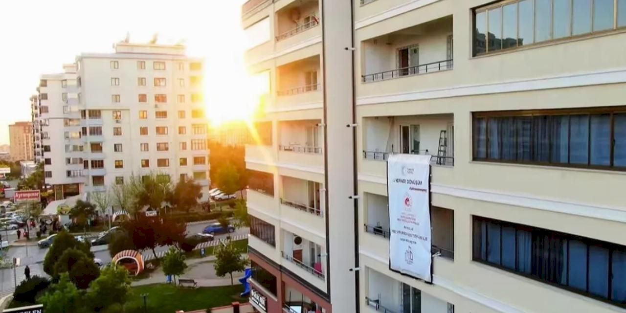 Asrın inşaasında teslim sayısı 455 bine ulaşıyor