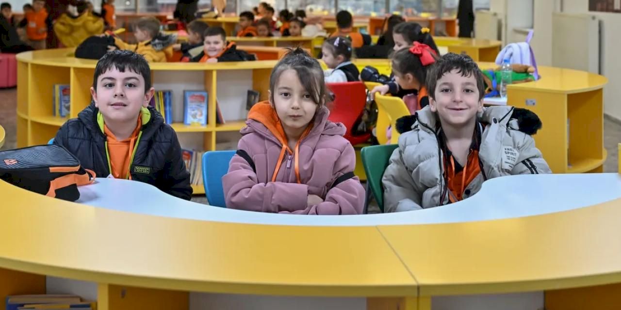 ABB Kütüphaneleri Şenleniyor: “Genç Zihinler Kütüphanede” Projesi Başladı