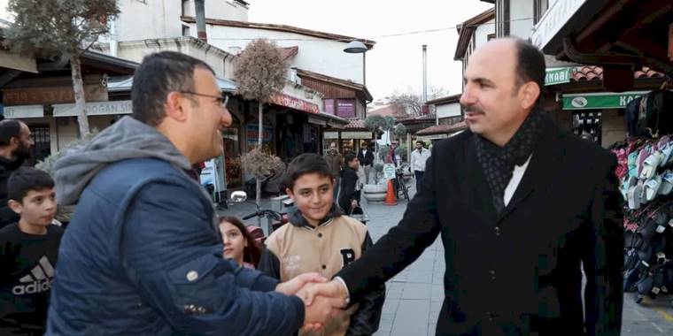 Başkan Altay, Konya'ya gelen misafirler ve esnafla buluştu