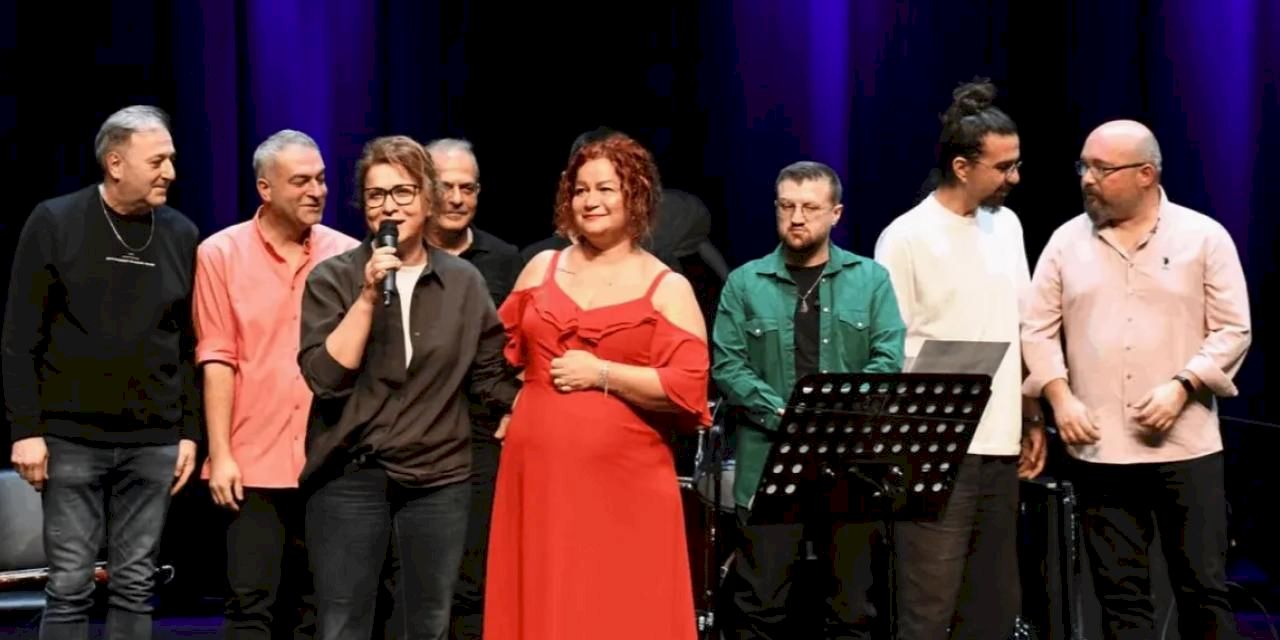 Balıkesir’de Sezen Aksu şarkılarıyla unutulmaz gece