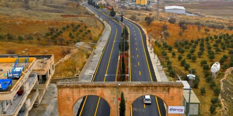 Mardin Yeşilli'de yol seferberliği