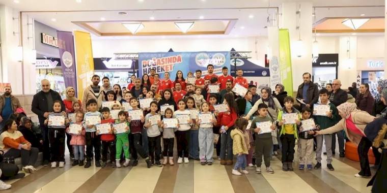 Kayseri Büyükşehir'den AVM'de spor etkinliği