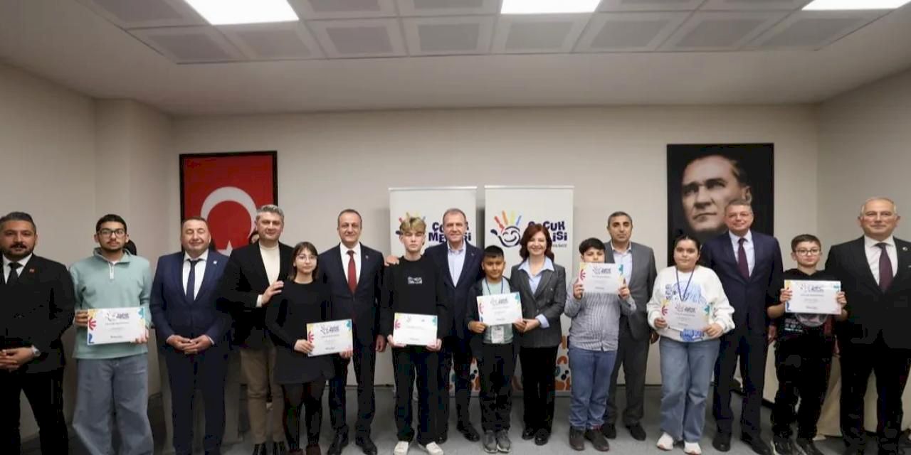 Mersin’de Çocuk Meclisi’nin son toplantısı yapıldı