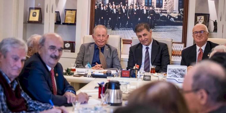 İzmir'de Başkan Tugay’dan sosyal konut vurgusu