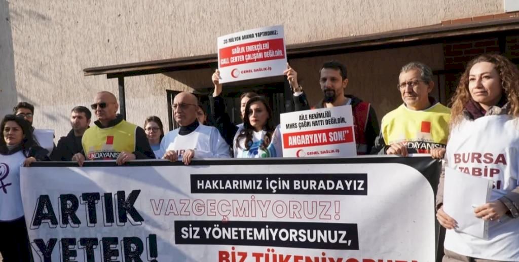 Bursa'da sağlık emekçileri hakları için sokakta!