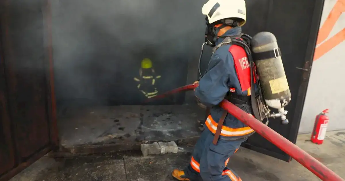 Mersin Büyükşehir itfaiyesi eğitimlerle gücünü artırıyor