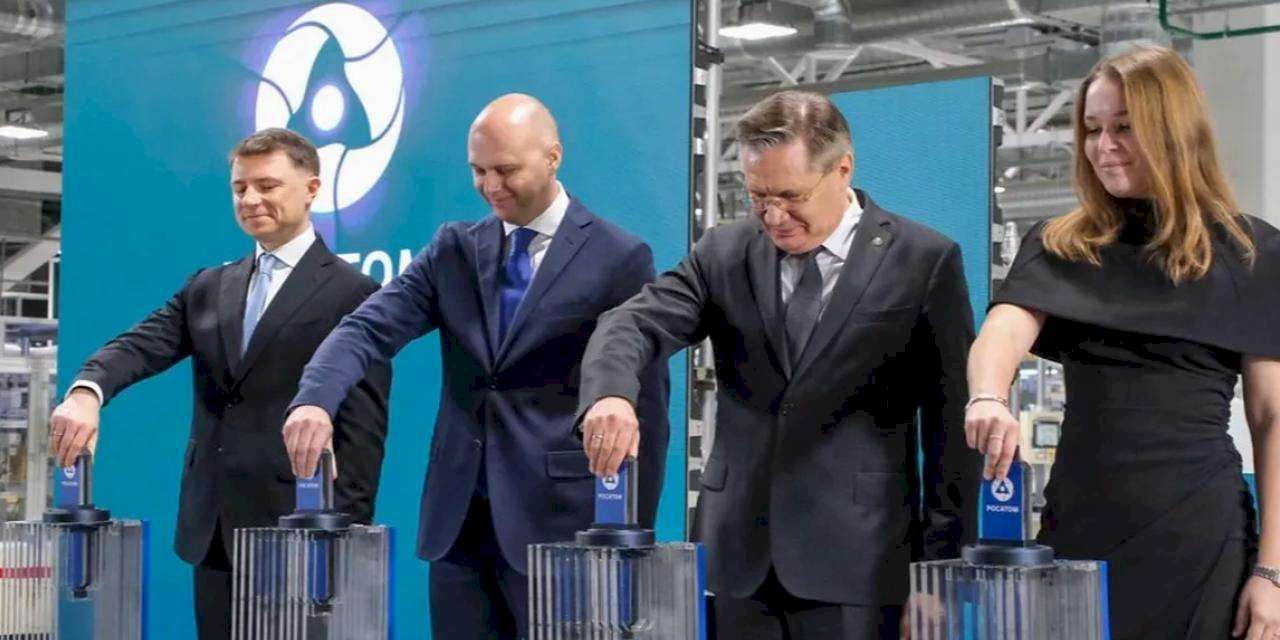 ROSATOM Rusya'nın İlk Lityum-İyon Enerji Depolama Giga Fabrikasını Faaliyete Geçirdi