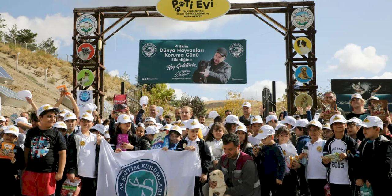 Kayseri Talas'tan can dostlara büyük merkez