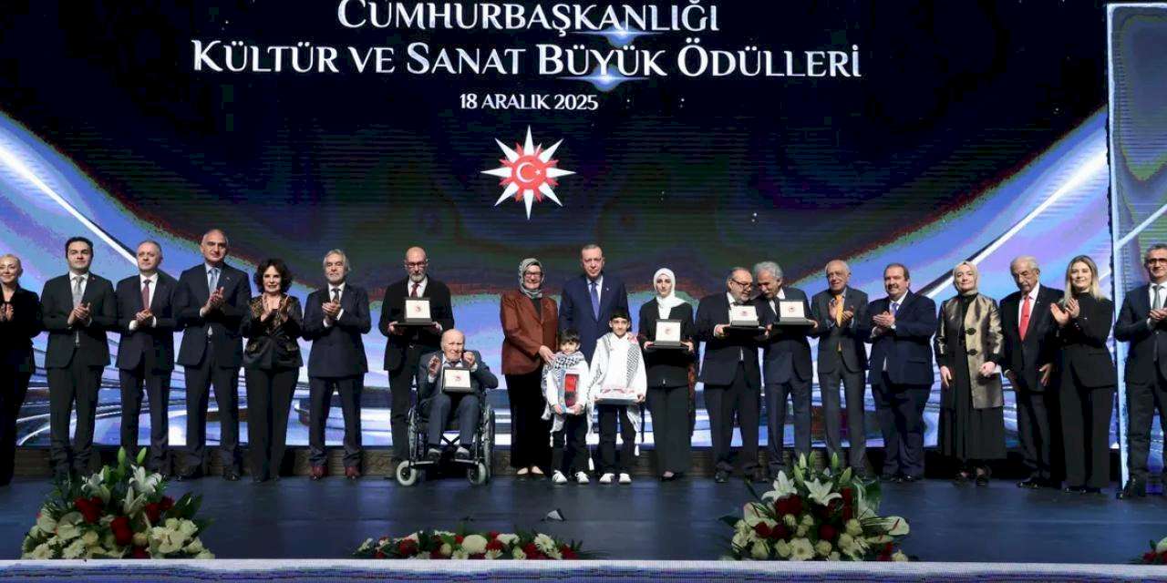 Cumhurbaşkanlığı büyük ödülleri sahiplerini buldu... Erdoğan'dan kültür ve sanat vurgusu