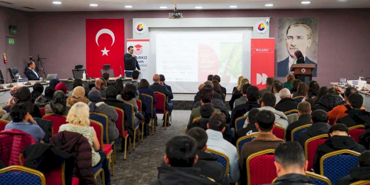 'Tarımda Kadın ve Genç İstihdamının Güçlenmesi' Raporu Yayımlandı