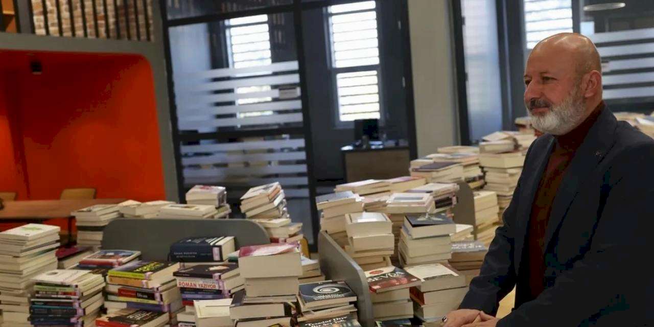 Kayseri Kocasinan'ın Sinan Kütüphanesi gençliğin hizmetinde