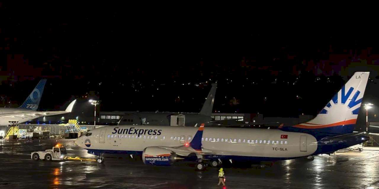 SunExpress, İki Yeni Boeing 737-8 Uçağını Teslim Aldı
