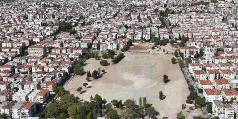 Başkan Tugay: Gönlüm yeşil alan ama 18 milyar TL'lik yükü yükleyemem!