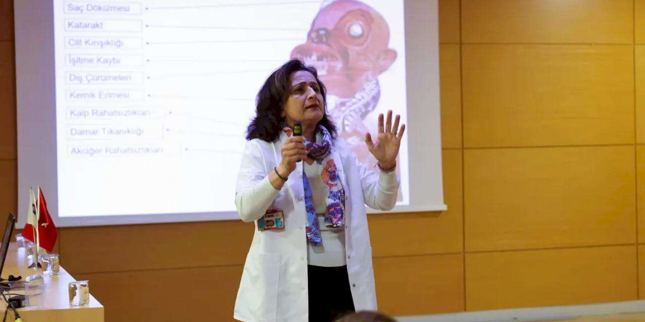 Antalya Büyükşehir’den personellere sağlık ve farkındalık eğitimi