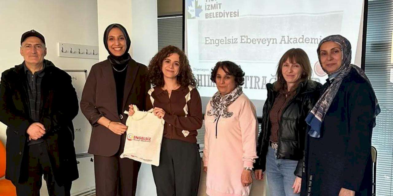 Kocaeli'de Engelsiz Ebeveyn Akademisi’nde sağlıklı beslenme konuşuldu