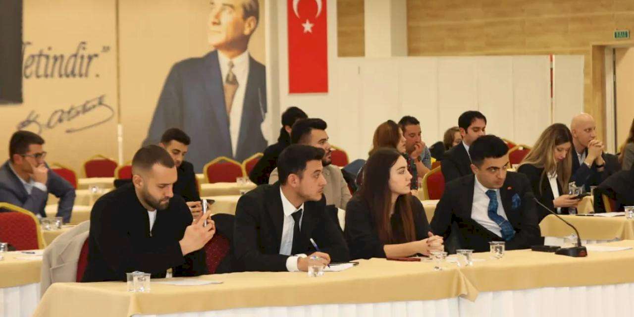 Muğla Gençlik Meclisi ilk toplantısını yaptı