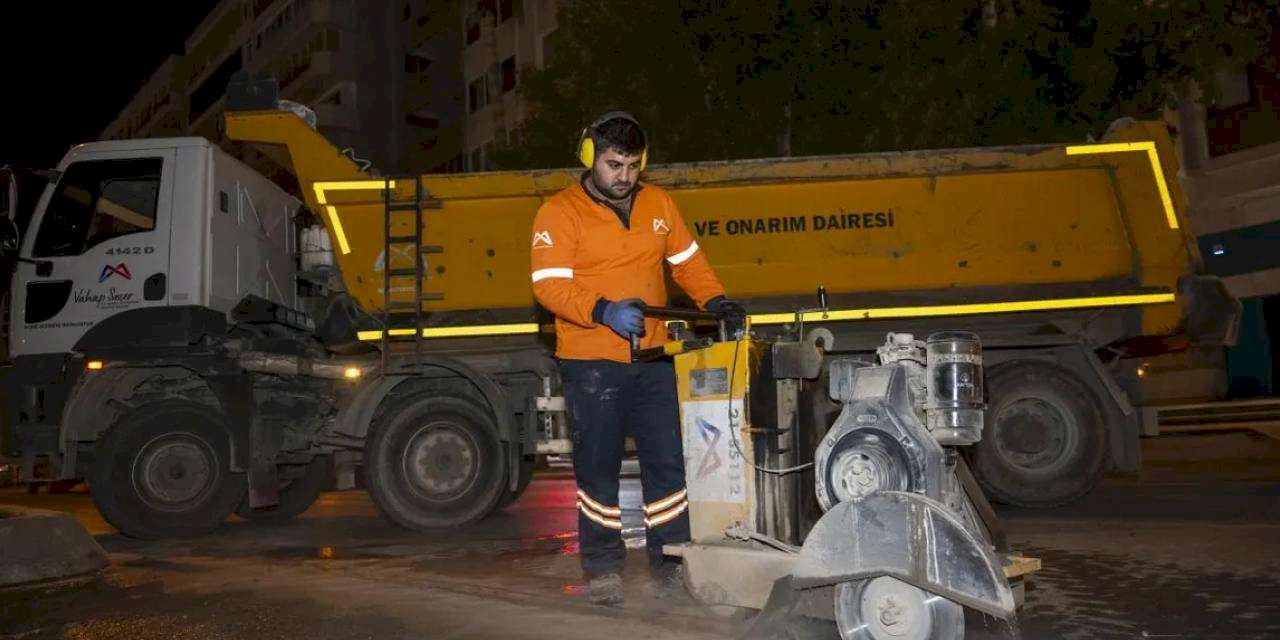 Mersin’de yol güvenliği için gece çalışması