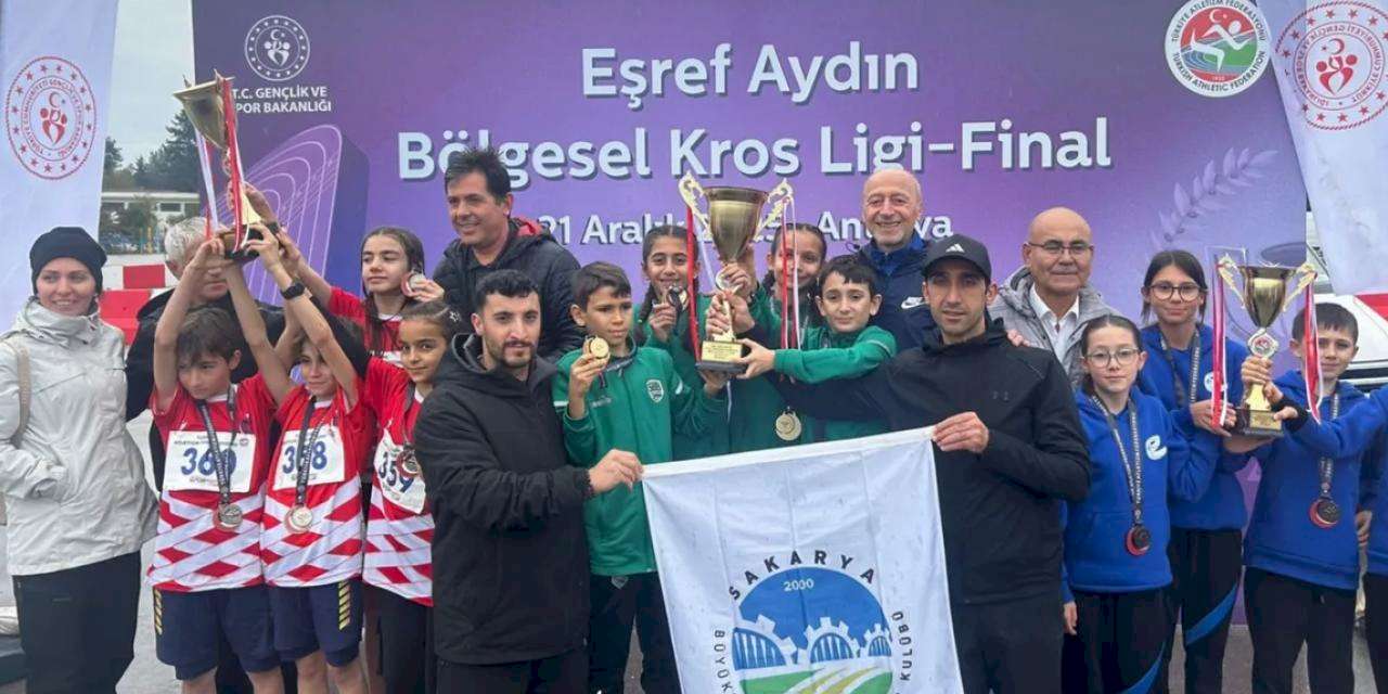 Sakarya Büyükşehir atletleri rekor kırıyor