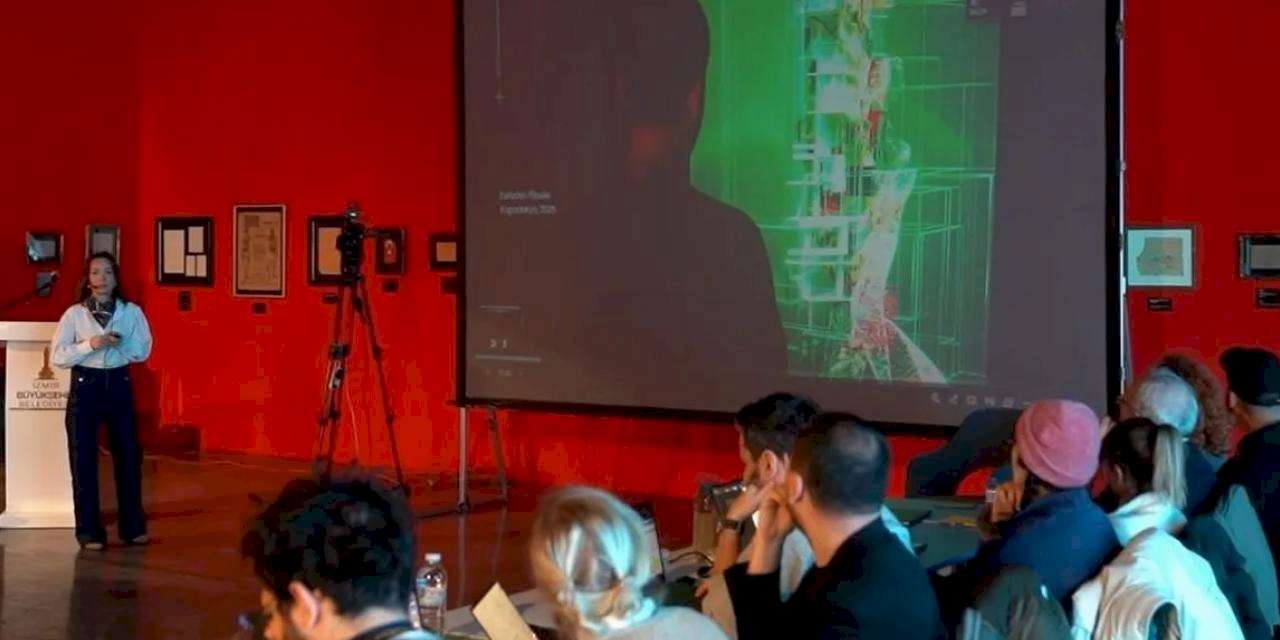 İzmir’de yapay zekâ ve dijital sanat buluşması