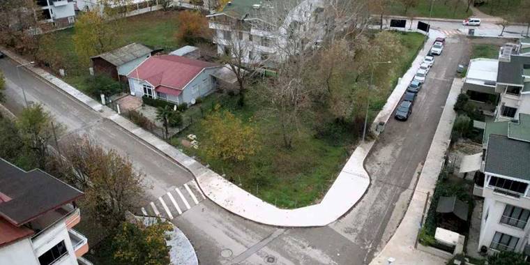 Kocaeli Başiskele sahilinde ilk etap yaya kaldırımları tamam