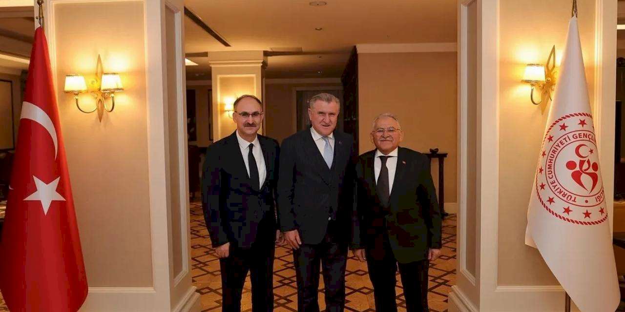 Memduh Büyükkılıç'tan 'Ankara' çıkarması