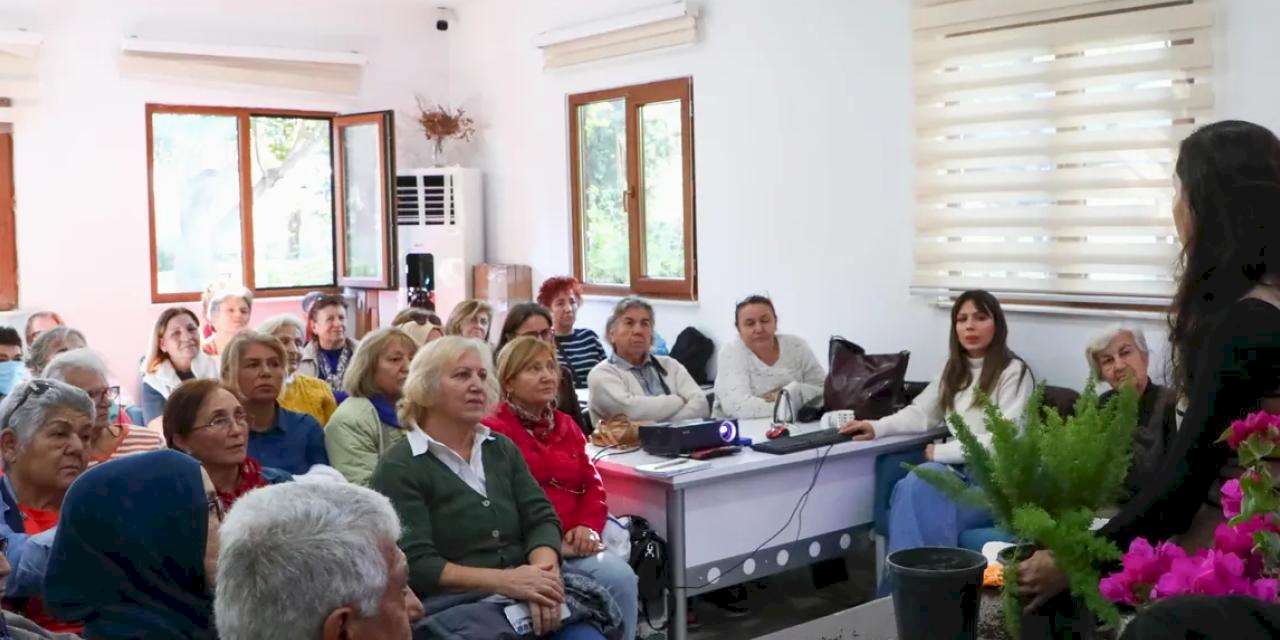 Antalya’da yaşlılara çiçek yetiştiriciliği ve bakım eğitimi