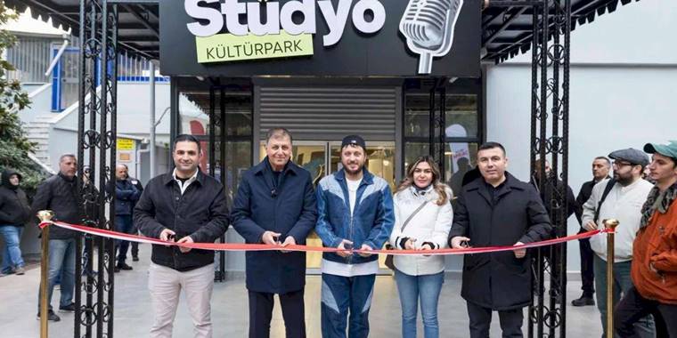 İzmir'de Stüdyo Kültürpark gençlere kapılarını açtı