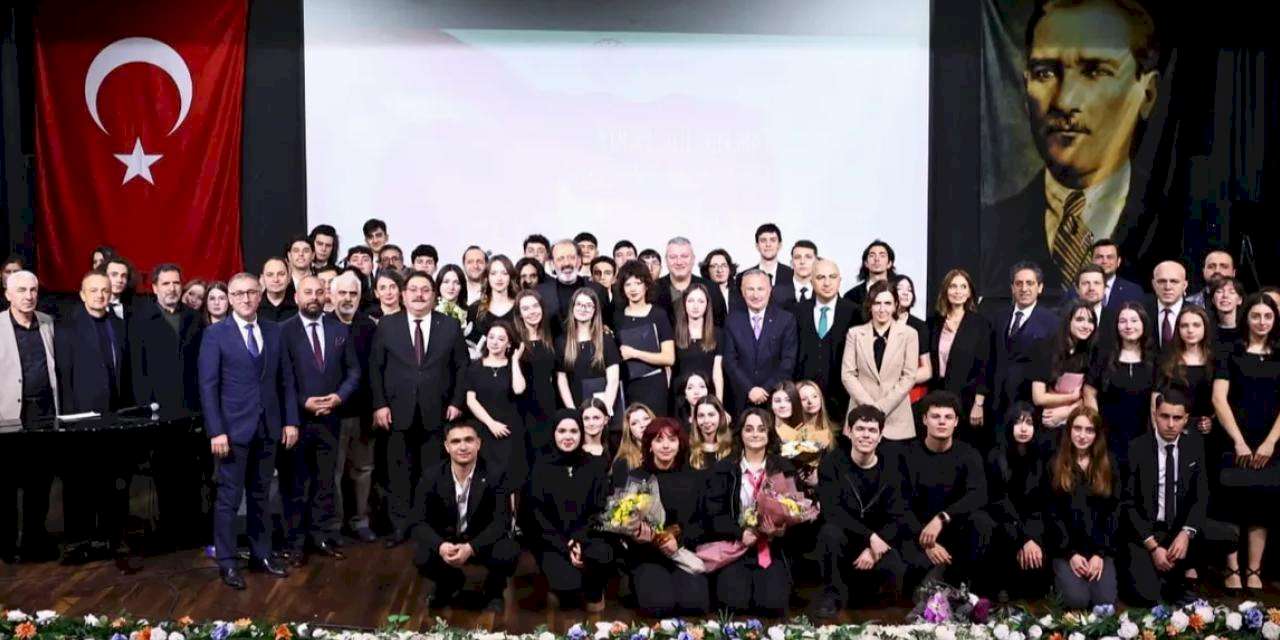 'Kim Var?' sanat etkinliği Sakarya’da gerçekleştirildi