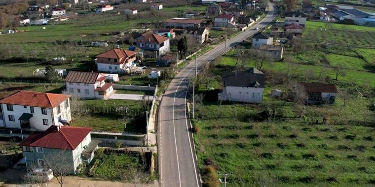 Kırsalda ulaşım Kocaeli Büyükşehir’le yol alıyor