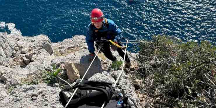 Mersin İtfaiyesi’nden nefes kesen kurtarma