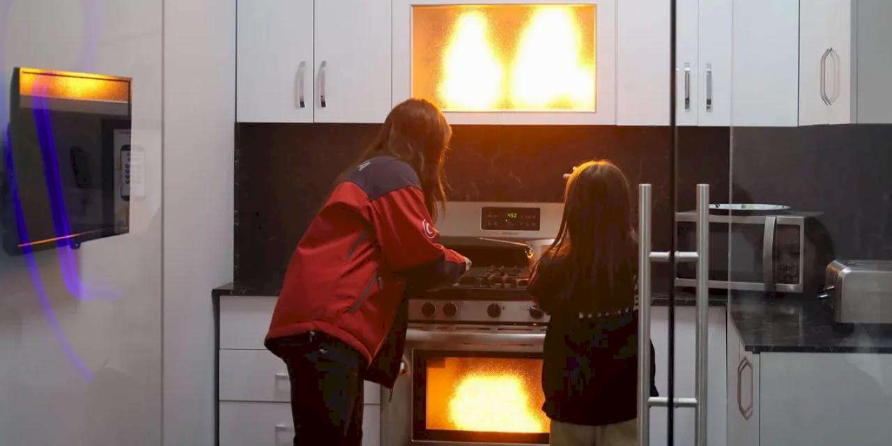 Sakarya’ya afet bilinci için İzmit’ten geldiler