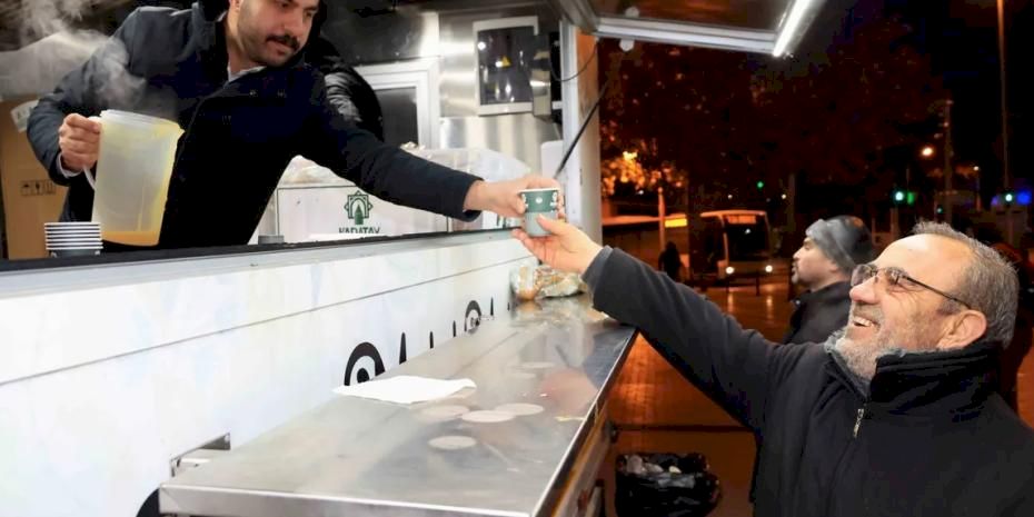 Konya Karatay'da içleri ısıtmaya devam