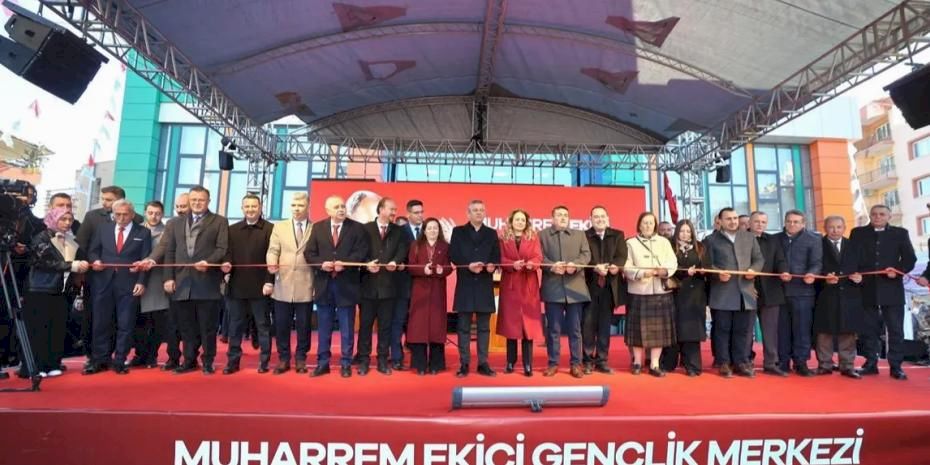 Saruhanlı’da gençlik ve sosyal belediyecilik projeleri hizmete açıldı